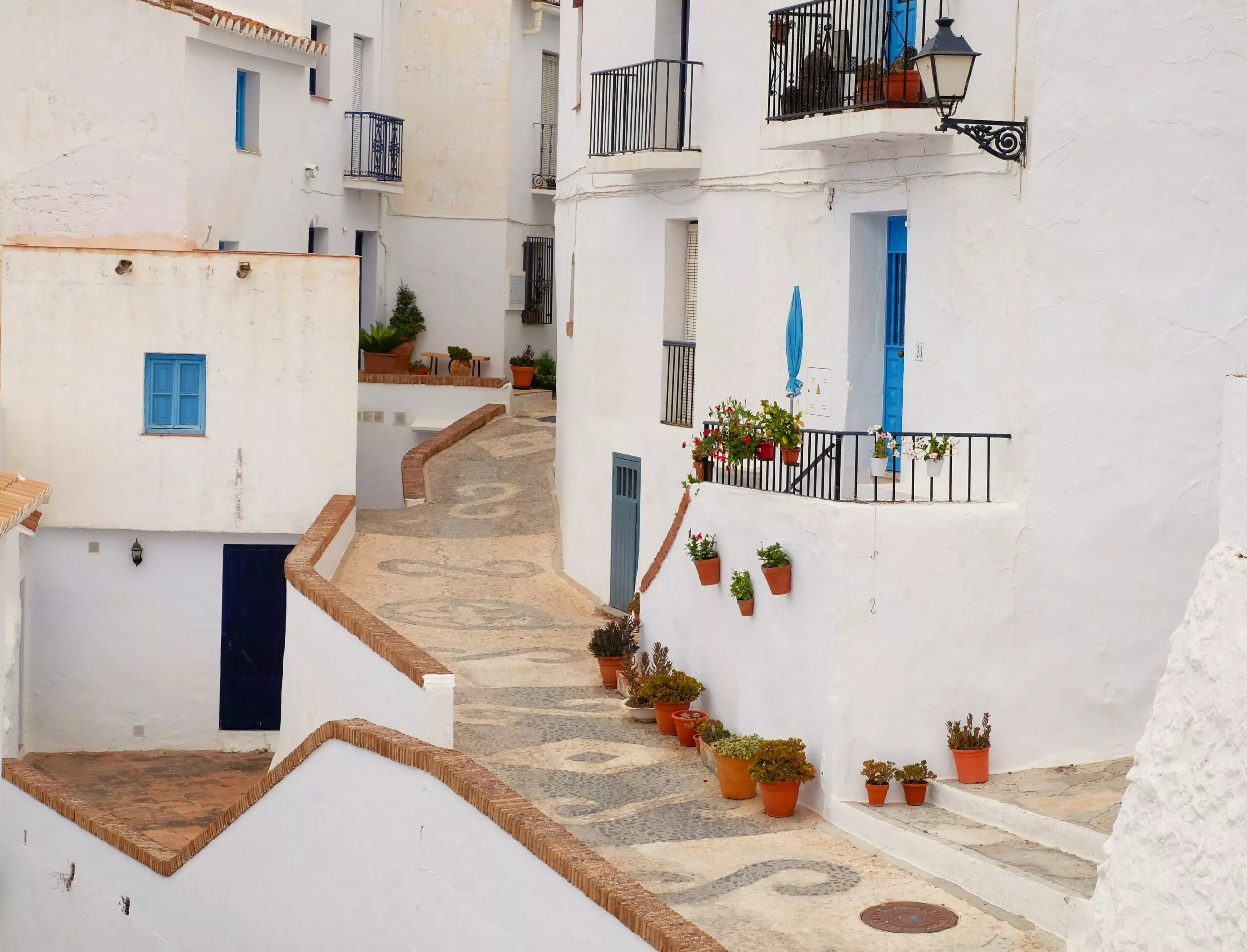 frigiliana-white-village-andalucia