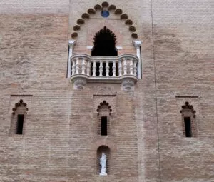 visiter-seville-3-jours-a-pied-facade-giralda