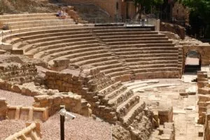 malaga-visit-tour-unknow-cuirous-facts-roman-theater