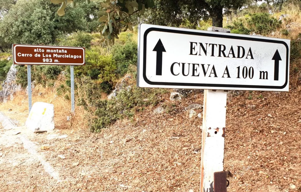 cueva de los murcielagos en zuheros