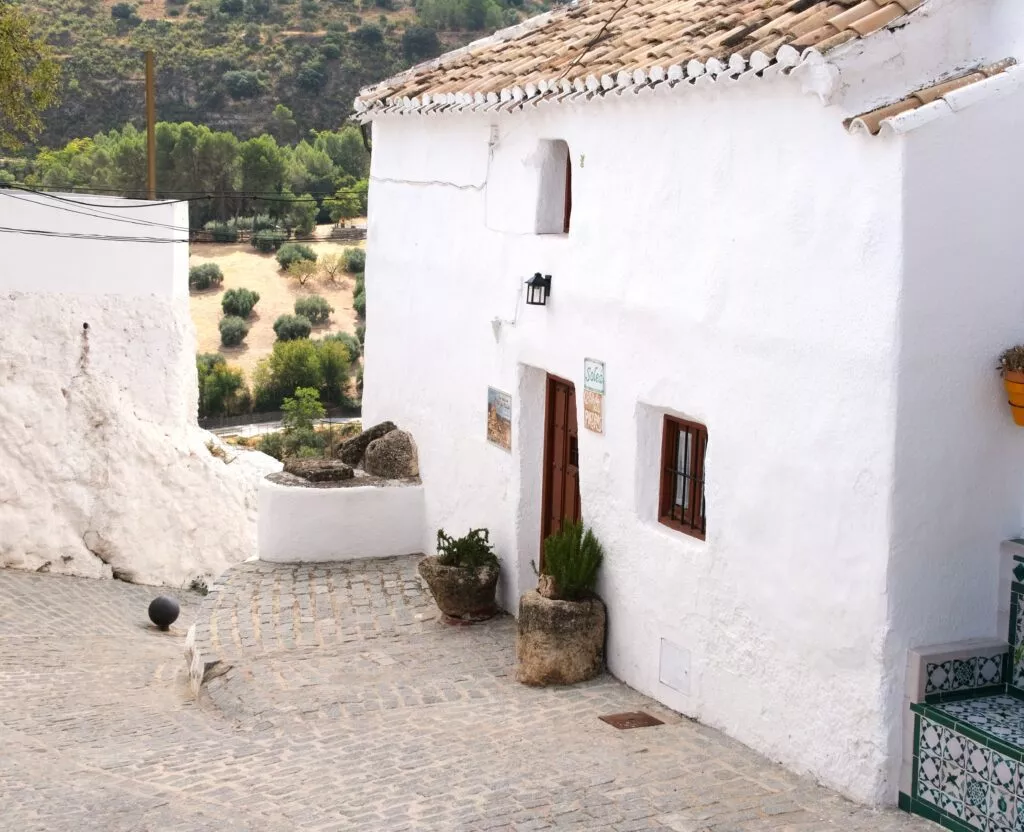 montefrio que ver donde dormir fachada casa rural