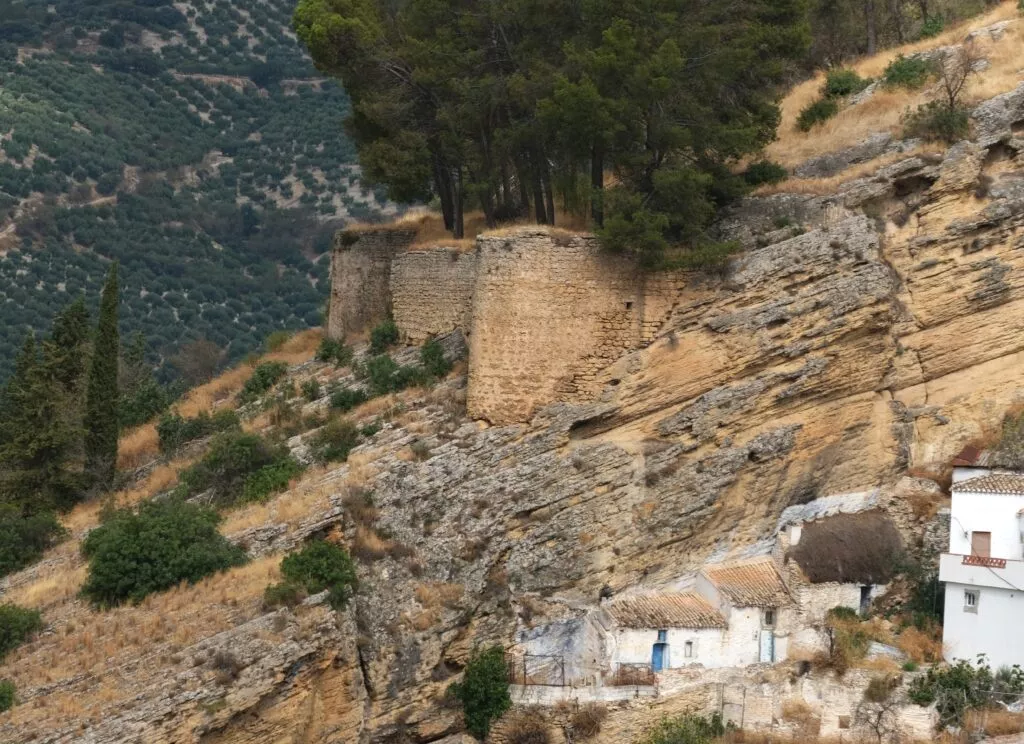 que voir a montefrio les ruines de la forteresse