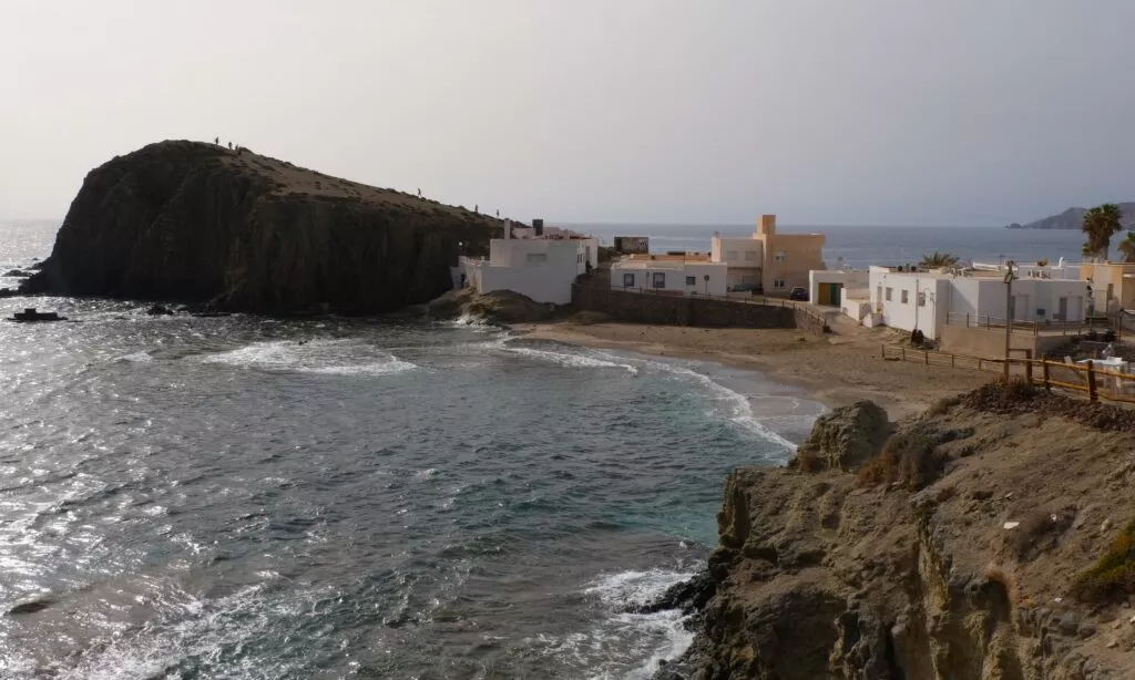 isleta del moro cosa vedere vista della roccia dell'isla del moro