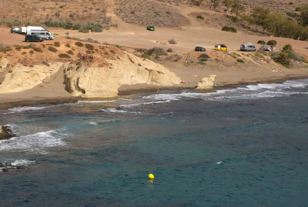 isleta del moro que hacer playa del penon blanco