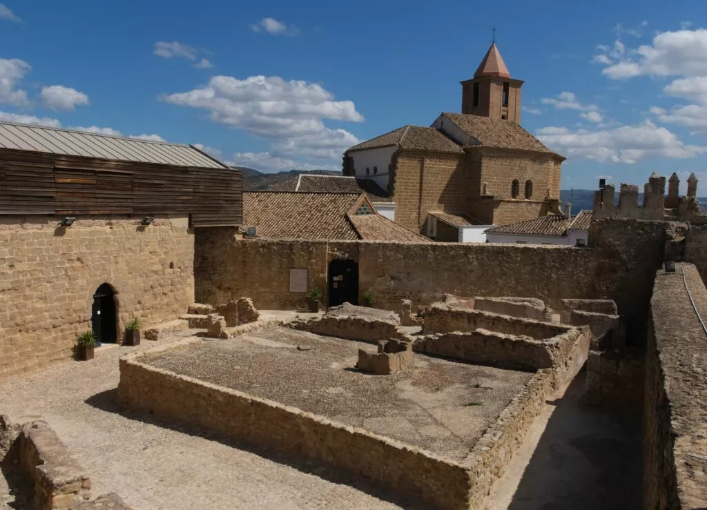 iznajar cosa vedere castello