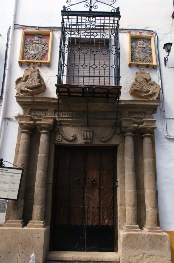 iznajar que voir casa de las columnas