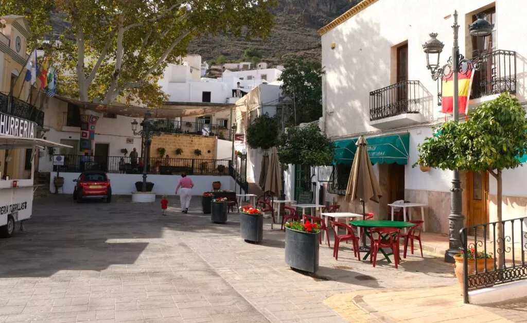 lucainena de las torres que ver plaza del ayuntamiento