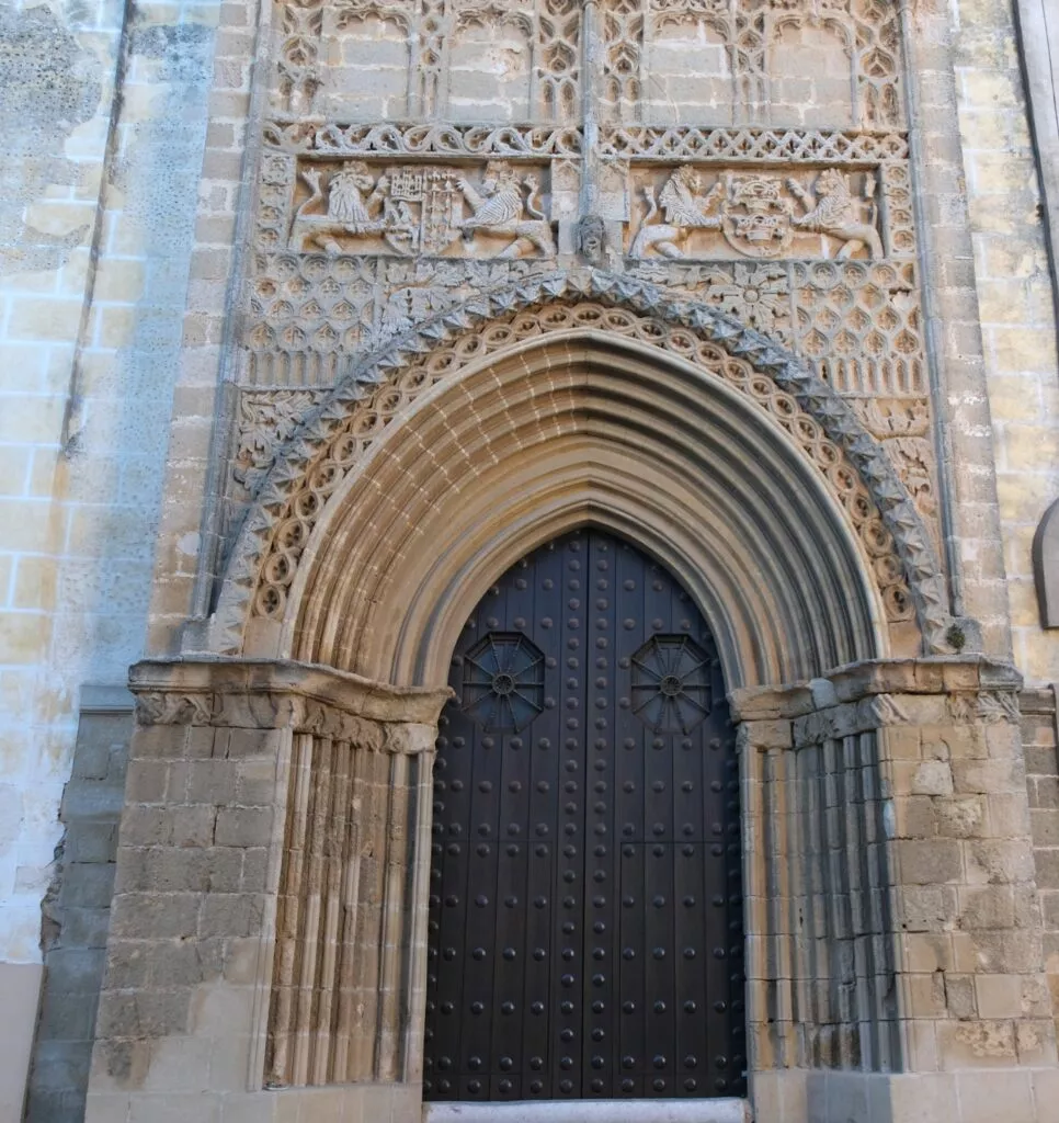 que voir a sanlucar de barrameda facade eglise nuestra sra de la o gothico mudejar