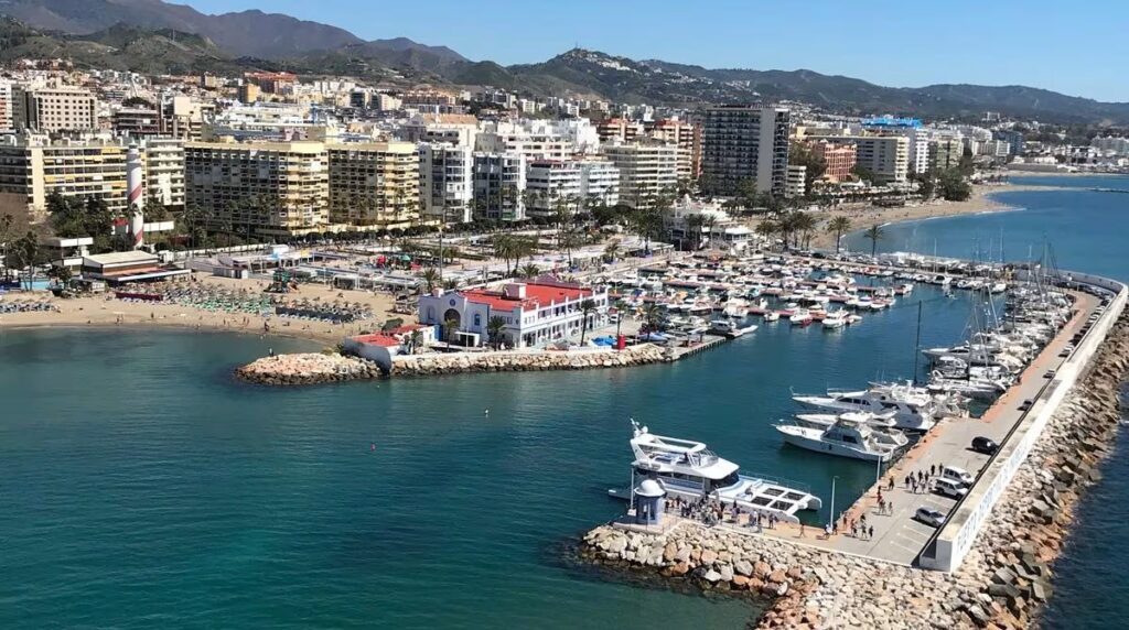 marbella actividades de ocio parasailing