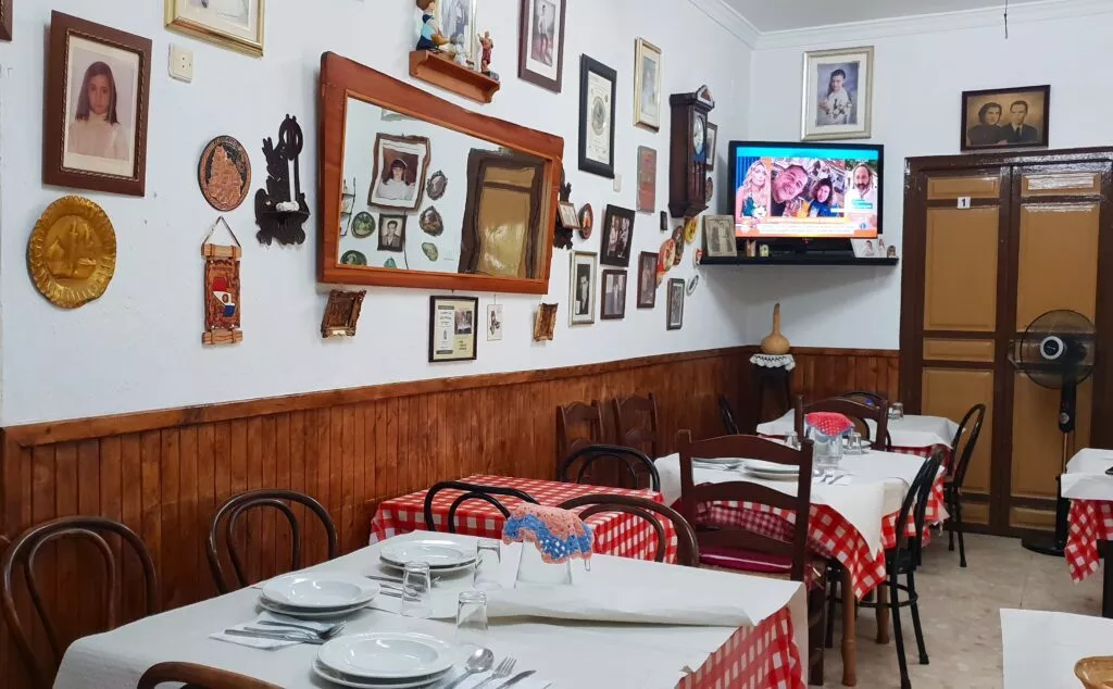 carratraca fonda casa pepa sitio original para comer en malaga